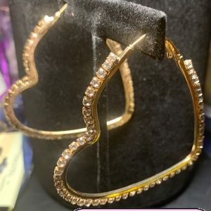 Gold Diamond heart earrings